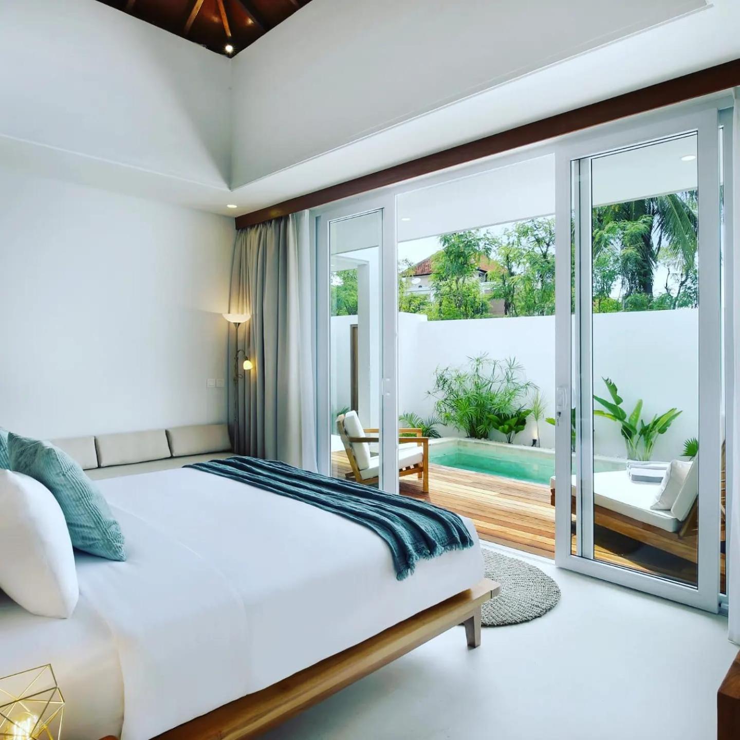 Neptune Studios Adults Only Gym And Recovery Access Kuta  Ngoại thất bức ảnh