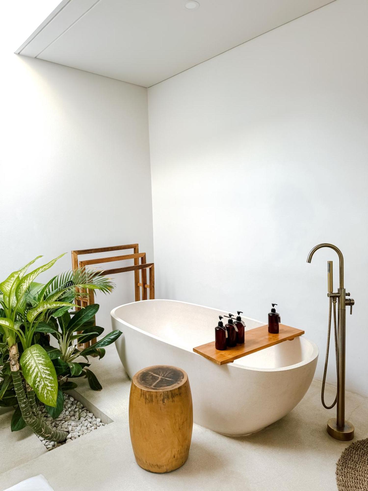Neptune Studios Adults Only Gym And Recovery Access Kuta  Ngoại thất bức ảnh